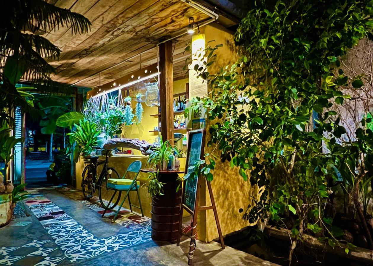 Chi Khu Co Ong 乌恩之家旅馆酒店 外观 照片